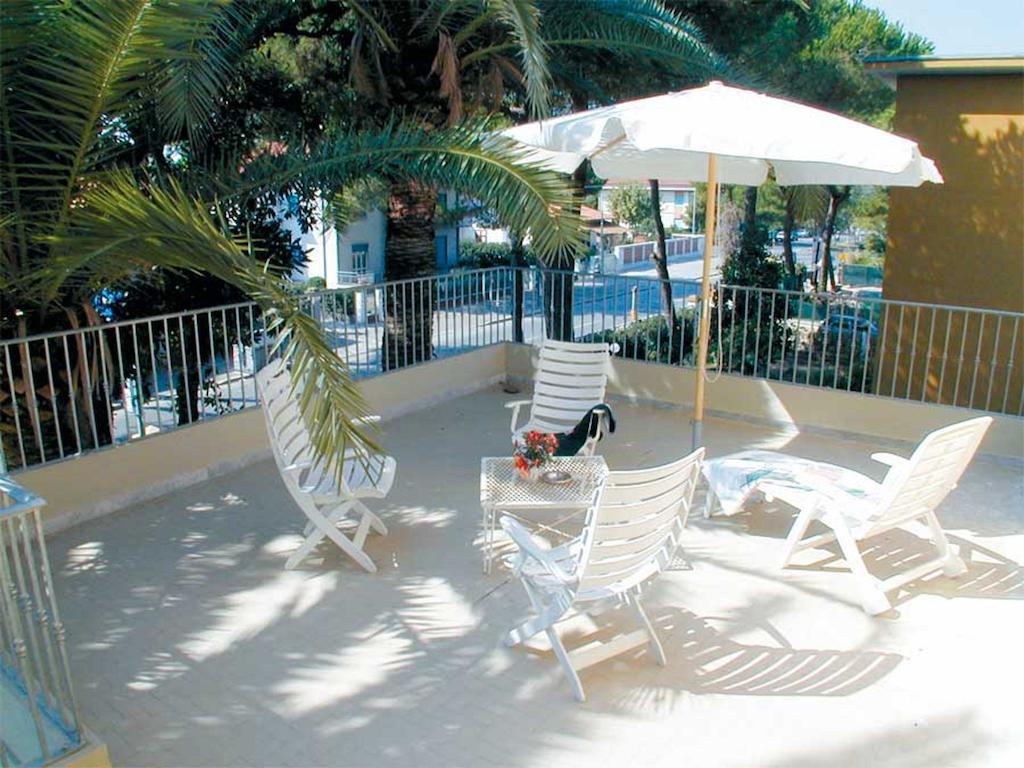 Hotel Parma Mare Marina di Massa Ngoại thất bức ảnh